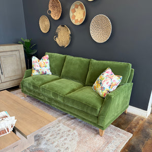 My Style II 83” Scoop Arm 3 Cushion Sofa