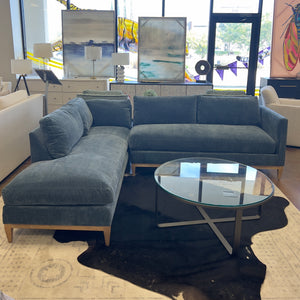 Leo Sectional