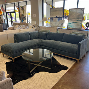 Leo Sectional