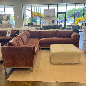 Leo Sectional Sofa