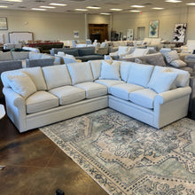 Load image into Gallery viewer, Brentwood Sectional Sofa
