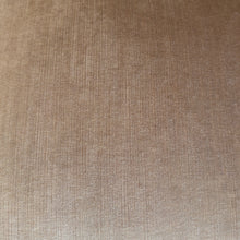 Load image into Gallery viewer, Heywood Accent Chair
