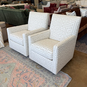 Carlyn Swivel Glider