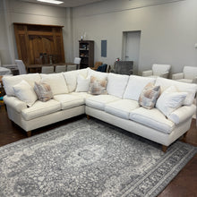 Load image into Gallery viewer, Cindy Sectional Sofa
