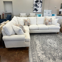 Load image into Gallery viewer, Cindy Sectional Sofa
