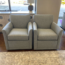 Load image into Gallery viewer, Times Square Swivel Chair
