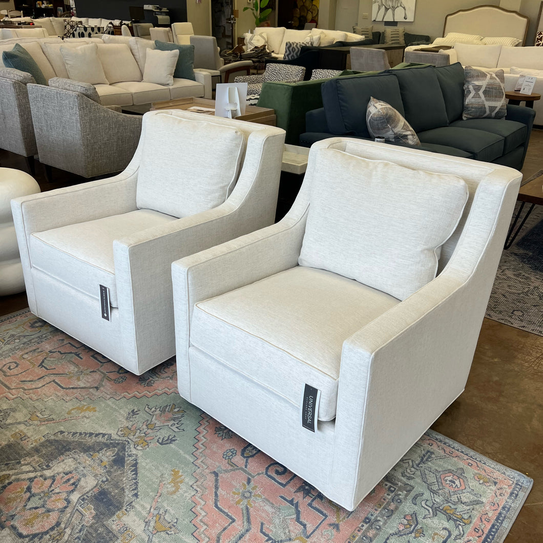 Salina Swivel Chair